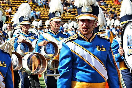 440px-UCLA_marching_band_2010-2958758712.jpg